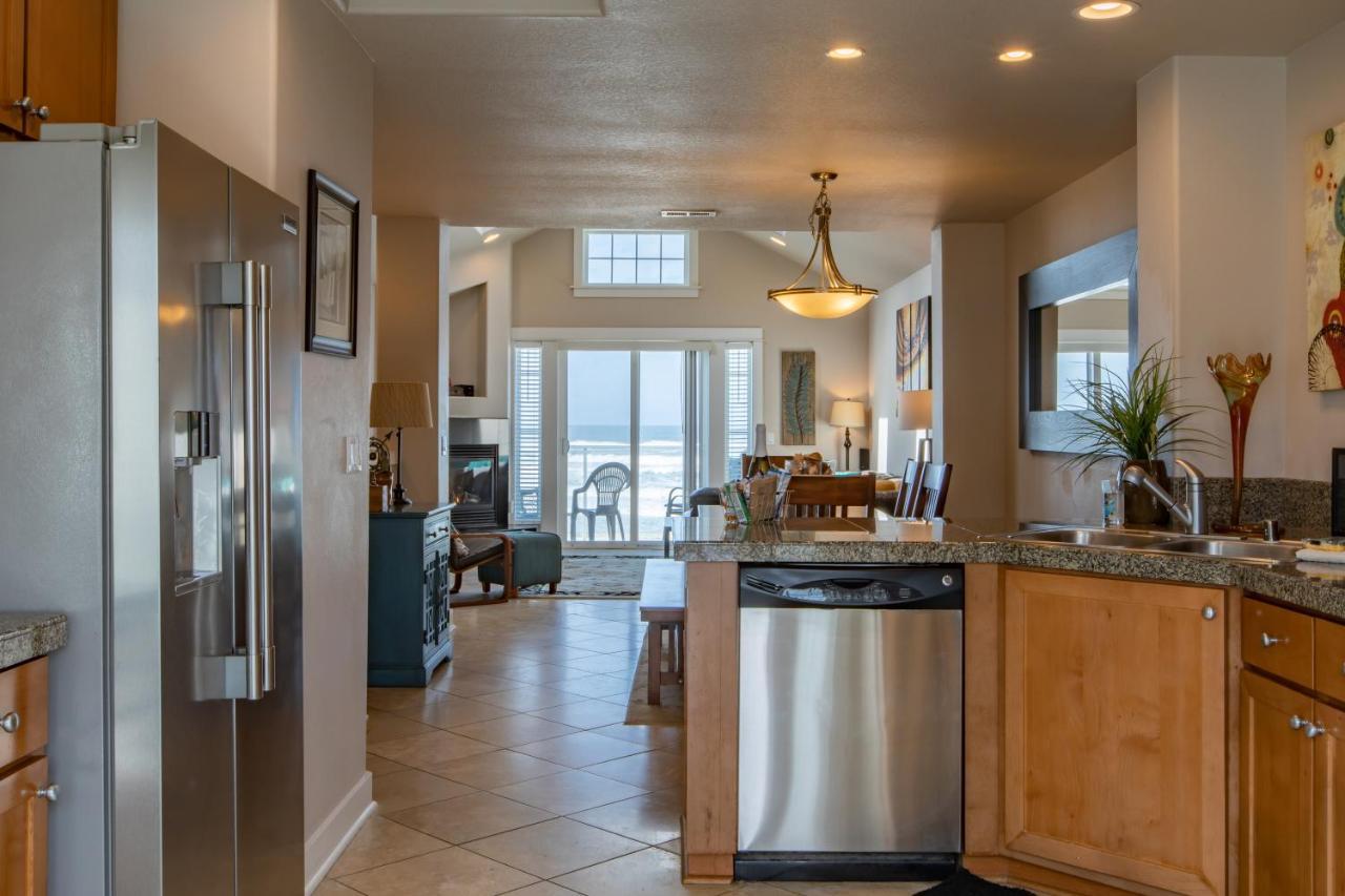 Rockaway Beach Vibes,Waterfront Oceanfront Rockaway Beach House Near Downtown,Wifi, Washer Dryer Exteriör bild